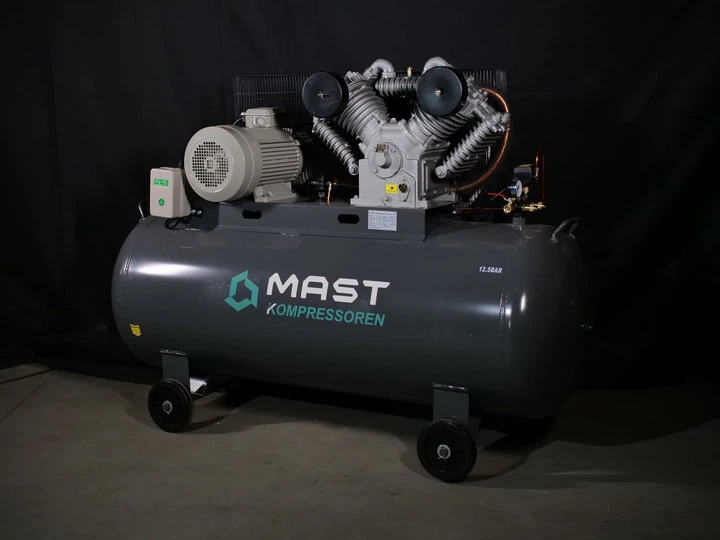 Поршневой компрессор MAST 2105/500L 400V 12.5BAR - Фото 5 Поршневой компрессор MAST 2105/500L 400V 12.5BAR - изображение 5