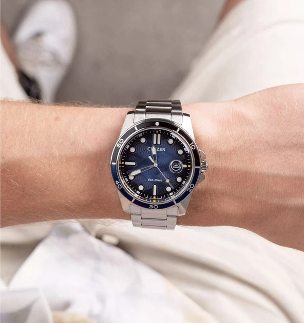 Наручные часы мужские Citizen AW1810-85L Eco-Drive 100М – купить