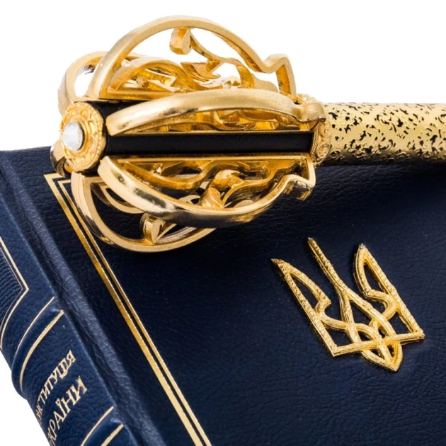 Подарочный набор из книги "Конституция Украины" и булавы - Фото 7 Подарочный набор из книги "Конституция Украины" и булавы - изображение 7