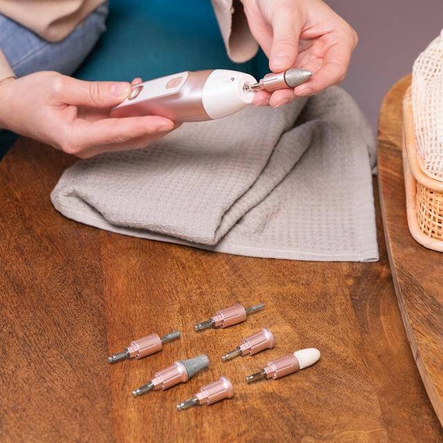 Zestaw do manicure i pedicure Cecotec Bamba PinkyCare 700 Perfect Nails (4318) - obraz 3
