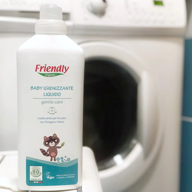 Органічний дезінфектор для прання дитячої білизни Friendly Organic 1000 мл - Фото 8 Органічний дезінфектор для прання дитячої білизни Friendly Organic 1000 мл - зображення 8