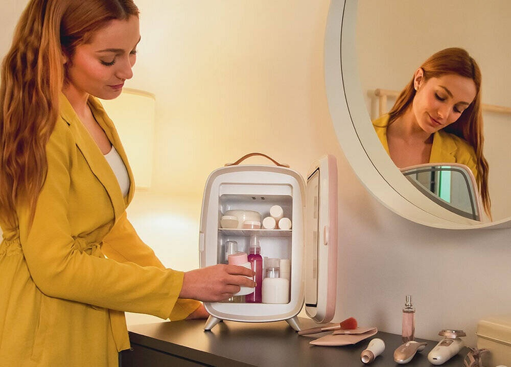 Lodówka kosmetyczna Cecotec CoolingBeauty 6000 Mirror Różowa (8435484044424) - obraz 5
