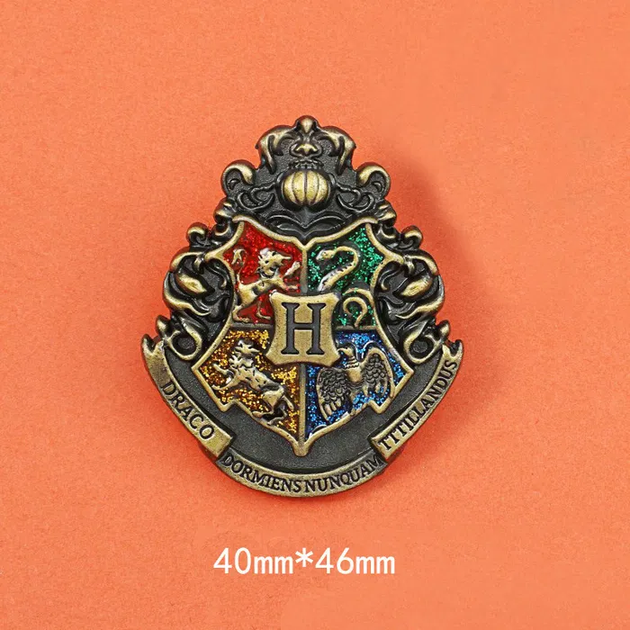 Значок Harry Potter пин на тематику Гарри Поттера с символикой школы волшебства и магии Хогвартс - изображение 4