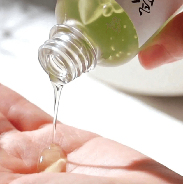 Антиоксидантна заспокійлива сироватка Beauty of Joseon Calming Serum: Green tea+Panthenol 10ml - Фото 2 Антиоксидантна заспокійлива сироватка Beauty of Joseon Calming Serum: Green tea+Panthenol 10ml - зображення 2