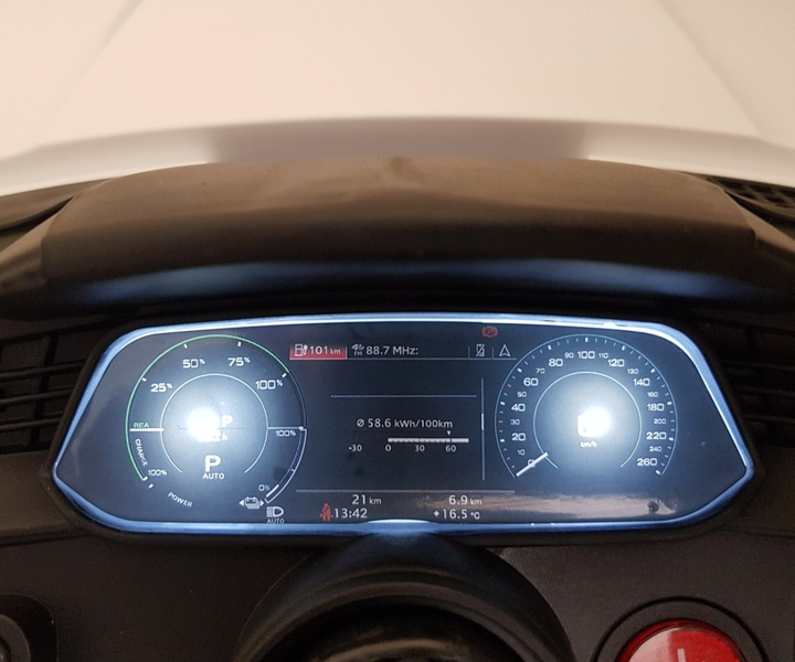 Pojazd na akumulator Milly Mally Audi E-Tron Sportback Czarny (5901761129199) - obraz 14