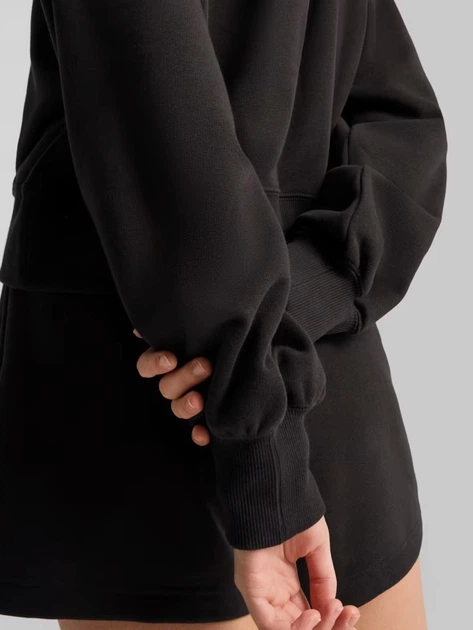 Bluza damska z kapturem Puma Wardrobe Ess Relaxed Cropped Hoodie Tr 62974601 XS Czarna (4067983650826) - obraz 4