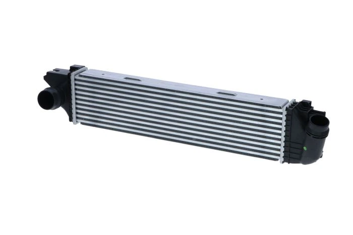 Интеркулер NRF 30968 Renault Trafic; Opel Vivaro 6000618095, 6000618096, 4422266 - изображение 3
