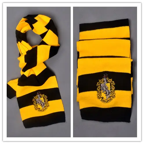 Шарф факультета Пуффендуй Hufflepuff с эмблемой из Гарри Поттера. Подарок для фаната Гарри Поттера - изображение 3