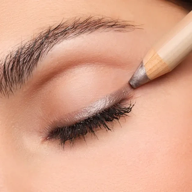 Тіні-олівець для повік Artdeco Smooth Eyeshadow Stick №78 Soft Anthracite (4052136185836) - Фото 4 Тіні-олівець для повік Artdeco Smooth Eyeshadow Stick №78 Soft Anthracite (4052136185836) - зображення 4