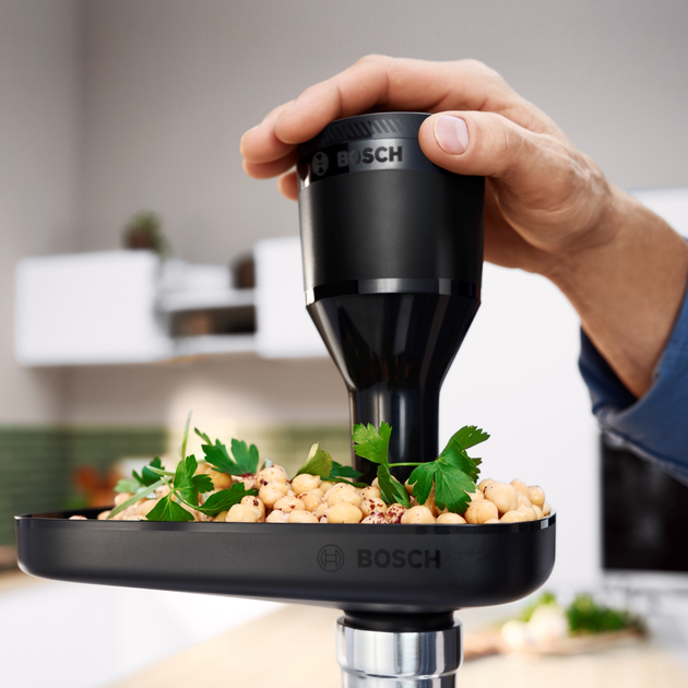 Maszynka do mielenia mięsa Bosch MultiPower Series 4 MFWS435B - obraz 6