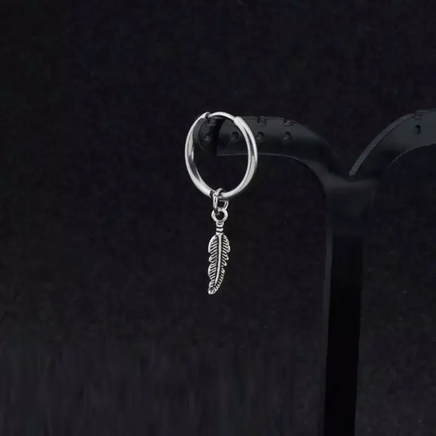 Серьги с пером орла перо из стали мужские 1шт серебряный цвет - Фото 1 Серьги с пером орла перо из стали мужские 1шт серебряный цвет - изображение 1