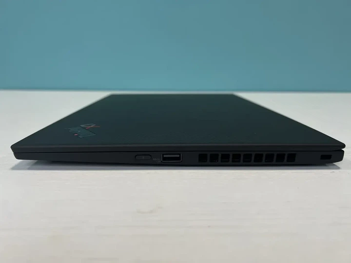 Ноутбук Lenovo ThinkPad X1 Carbon 8 Gen i7-10510U 16 RAM 256 SSD 4k IPS 14” б/в - Фото 5 Ноутбук Lenovo ThinkPad X1 Carbon 8 Gen i7-10510U 16 RAM 256 SSD 4k IPS 14” б/в - зображення 5