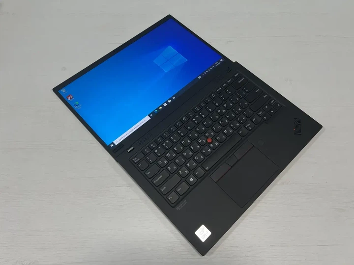 Ноутбук Lenovo ThinkPad X1 Carbon 8 Gen i7-10510U 16 RAM 256 SSD