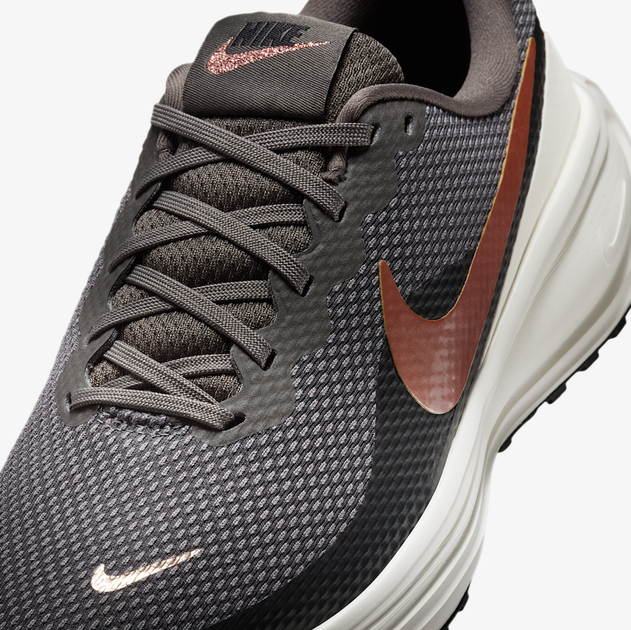 Женские кроссовки для бега Nike Revolution 8 HJ8485-200 37.5 (6.5US) 23.5 см Темно-серые (197862923674) - изображение 7