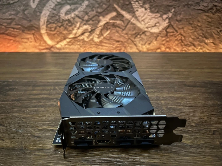Видеокарта RTX 2060 6GB Gigabyte GDDR6 (GV-N2060D6-6GD) Б/У – фото