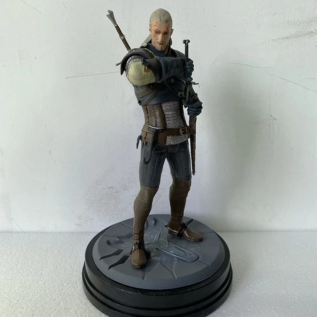 Фігурка Witcher 3, Геральт з Ривии, Відьмак, 25 см, в коробці - Фото 3 Фігурка Witcher 3, Геральт з Ривии, Відьмак, 25 см, в коробці - зображення 3