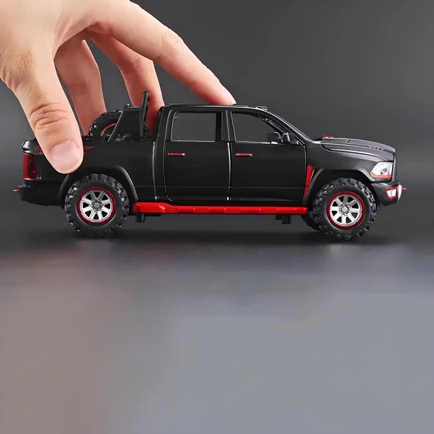 Модель автомобиля Dodge Ram TRX. Металлическая инерционная машинка