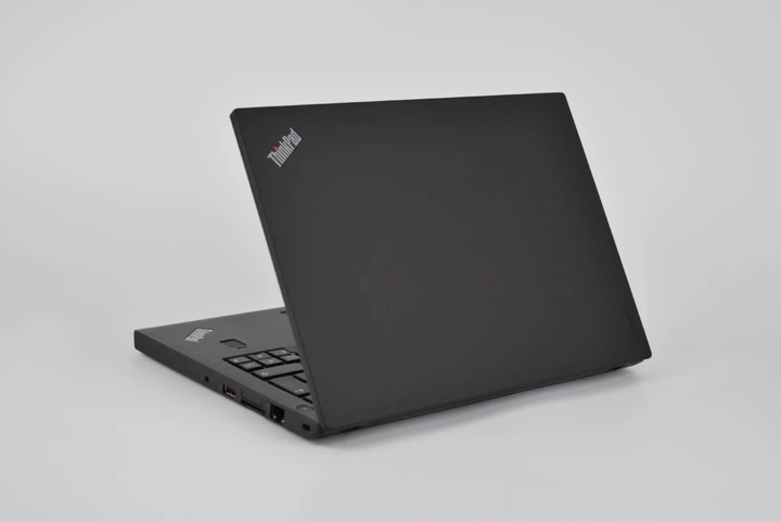 Ноутбук Lenovo ThinkPad X270 i5-7200U / 8 гб / ssd 256 гб