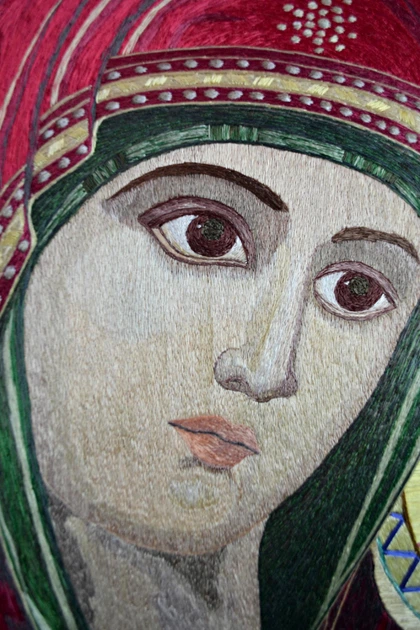 Вишивка художньою гладдю. Ікона Діва Марія - 2008 р - изображение 9