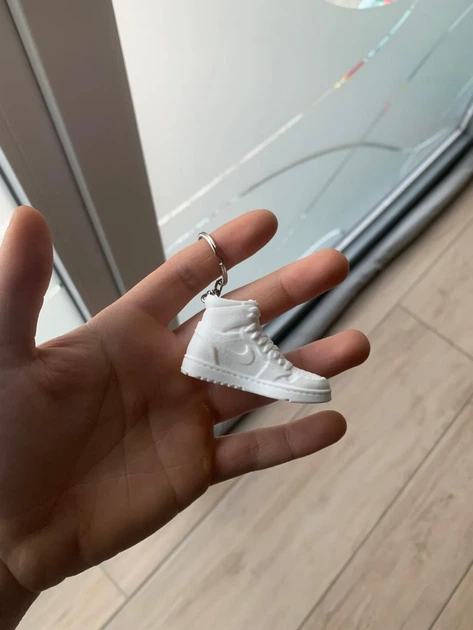 Брелок для ключів Кросівка AJ1 3D друк. Aivory - изображение 3