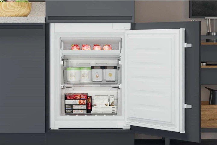 Холодильник Hotpoint-Ariston HAC20T321 - изображение 10