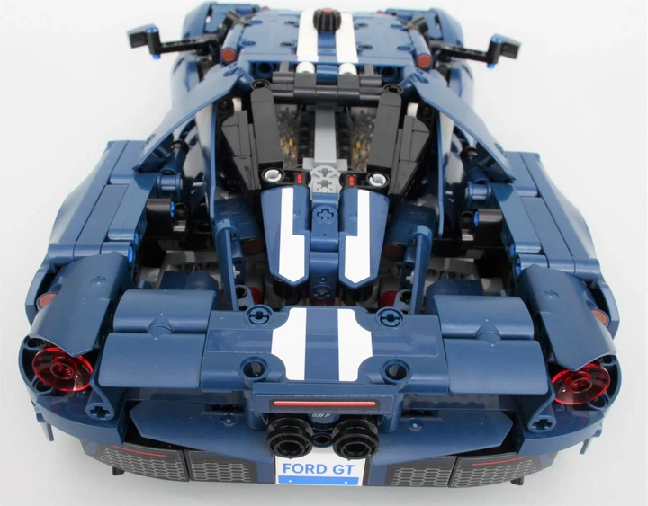 Конструктор technic Ford GT, 1466 деталей (2994250313820) - Фото 5 Конструктор technic Ford GT, 1466 деталей (2994250313820) - зображення 5