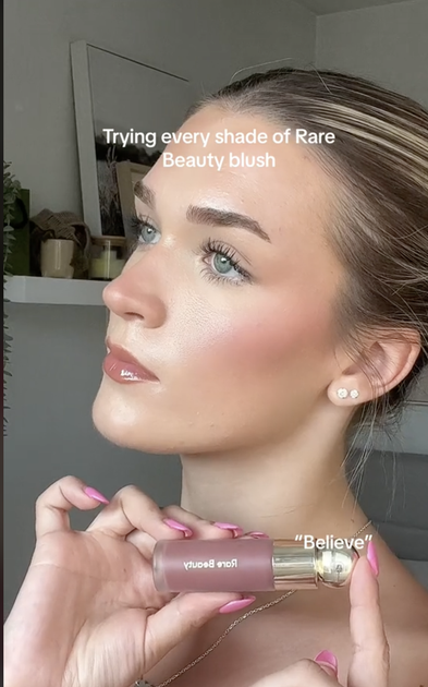 Жидкие румяна Rare Beauty by Selena Gomez Soft Pinch Liquid Blush