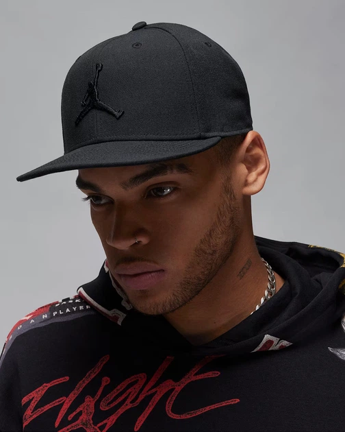 Бейсболка Jordan U PRO CAP S FB JUMPMAN FV5296-011 S/M - изображение 3