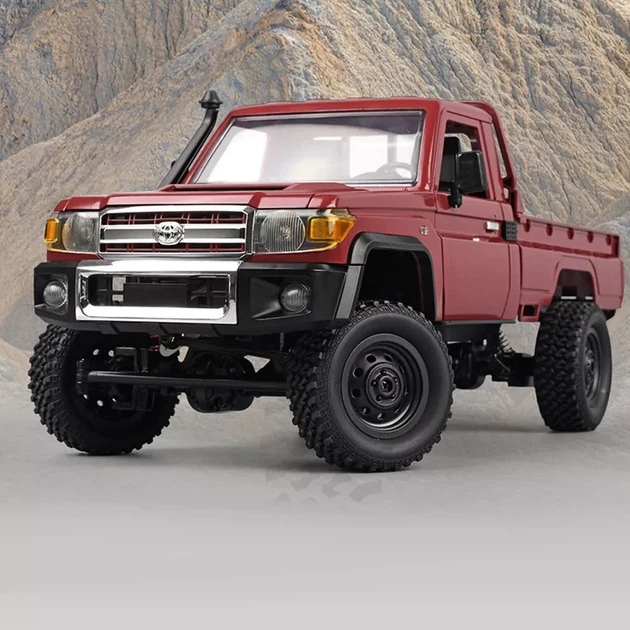Машинка на радиоуправлении MN82 Toyota Land Cruiser 79 Красная - изображение 3