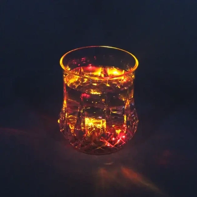 Стакан с подсветкой FLASH CUP на батарейках 200 мл - изображение 6