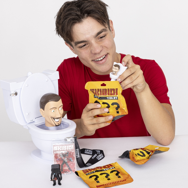 Zabawka w zestawie z akcesoriami Skibidi Toilet Mystery Surprise Toilet (1330) (810054665472) - obraz 13
