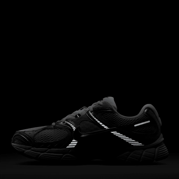 Чоловічі кросівки Nike V5 RNR HJ5228-104 45.5 (11.5US) 29.5 см