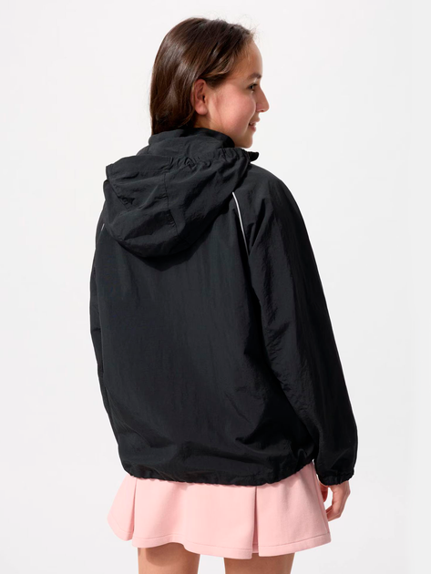 Детская ветровка для девочки Uniqlo 52241563 110 см Черная (1159844538) - изображение 2