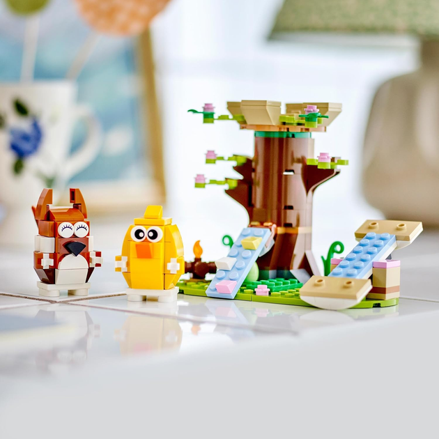 Конструктор Лего иконс Весенняя площадка для животных LEGO Icons 40709 - изображение 3