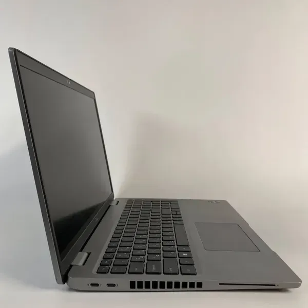 Ультрабук Dell Latitude 5530 / 15.6" (1920x1080) IPS / Intel Core i5-1245U (10 (12) ядер по 1.2 - 4.4 GHz) / 16 GB DDR4 / 256 GB SSD / Intel Iris Xe Graphics / WebCam / HDMI б/у - Фото 4 Ультрабук Dell Latitude 5530 / 15.6" (1920x1080) IPS / Intel Core i5-1245U (10 (12) ядер по 1.2 - 4.4 GHz) / 16 GB DDR4 / 256 GB SSD / Intel Iris Xe Graphics / WebCam / HDMI б/у - изображение 4