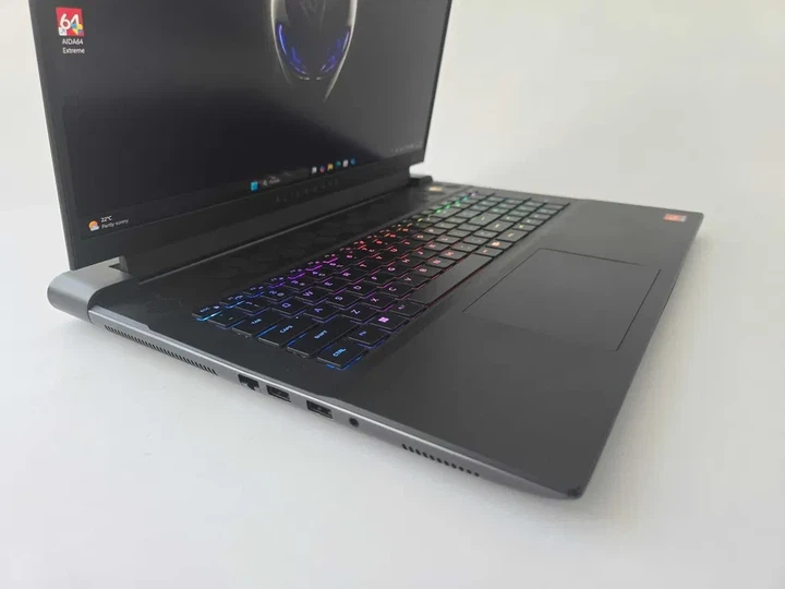 Ноутбук Dell Alienware M18 R1 (2023) R9 7845HX/RTX 4070/RAM 16GB/SSD 1TB/IPS 480Hz Б\В - Б/У - Фото 2 Ноутбук Dell Alienware M18 R1 (2023) R9 7845HX/RTX 4070/RAM 16GB/SSD 1TB/IPS 480Hz Б\В - Б/У - изображение 2