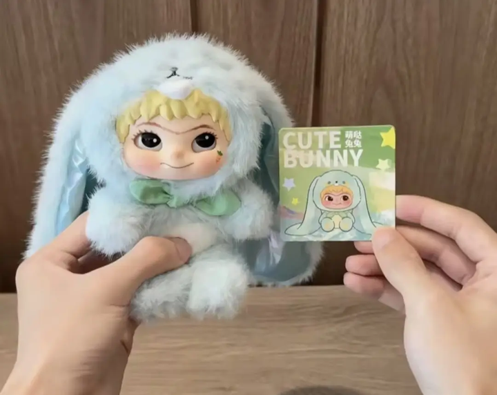 Мягкая плюшевая игрушка брелок фигурка длинноухий заяц Вакуку