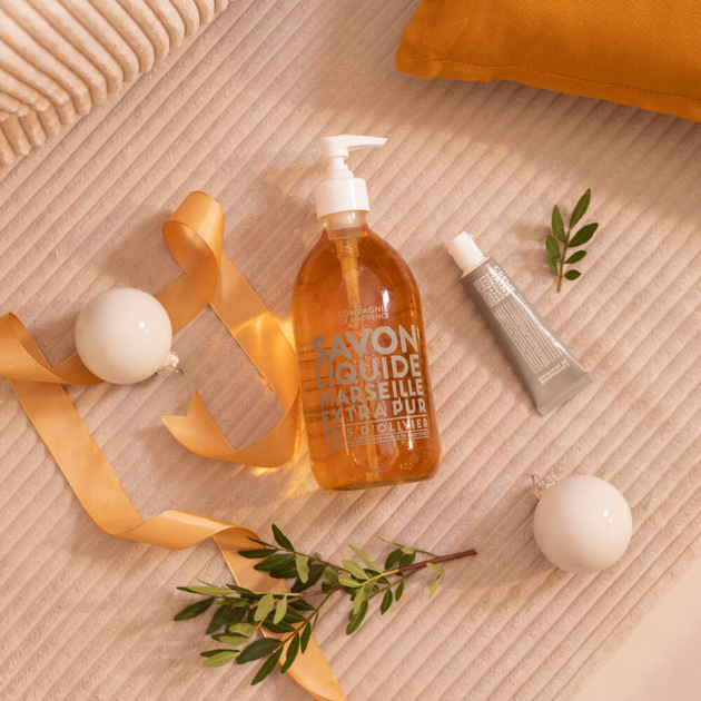 Mydło w płynie Compagnie De Provence Marseille Bois D'Olivier 495 ml (3551780000119) - obraz 3