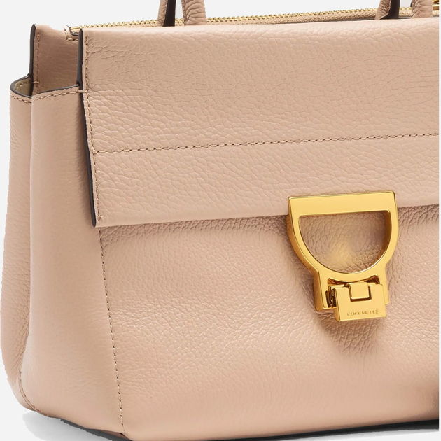 Torebka crossbody damska ze skóry naturalnej mała Coccinelle Arlettis E1MD5180101 N12 Różowa (800070347964) - obraz 6