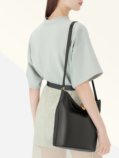 Torebka damska ze skóry naturalnej Furla Sfera WB01691BX3168O60001002 Czarna (800070339722) - obraz 6