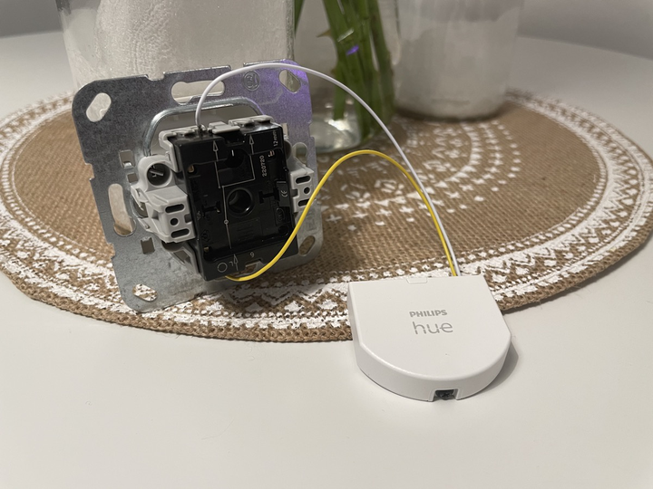 Moduł włącznika ściennego Philips Hue Wall Switch Module (8719514318045) - obraz 8