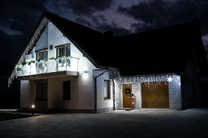 Kurtyna świetlna Springos CL0300 Sople 300 LED Zimna biała (5907719412658) - obraz 6