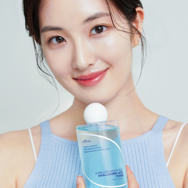 Тонер з гіалуроновою кислотою Isntree Ultra-Low Molecular Hyaluronic Acid 300 мл (8809800940637) - зображення 4