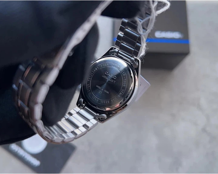 Женские часы Casio LTP-1308D-1A2 - изображение 4