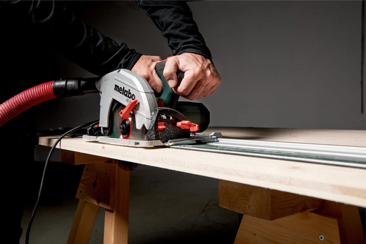 Ручная дисковая пила Metabo KS 66 FS metaBOX 340 (601066500) - Фото 3 Ручная дисковая пила Metabo KS 66 FS metaBOX 340 (601066500) - изображение 3