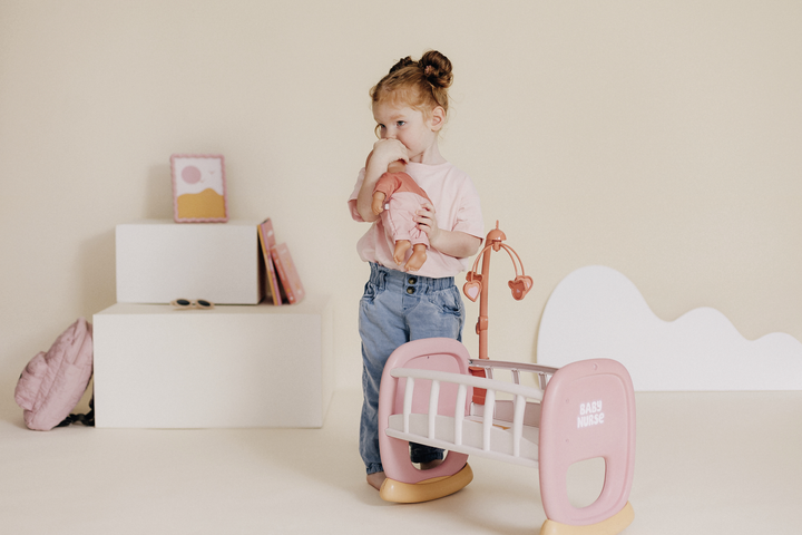 Колиска Smoby Toys Бебi Ньорс з мобілем (7600220390) (3032162203903) - зображення 9