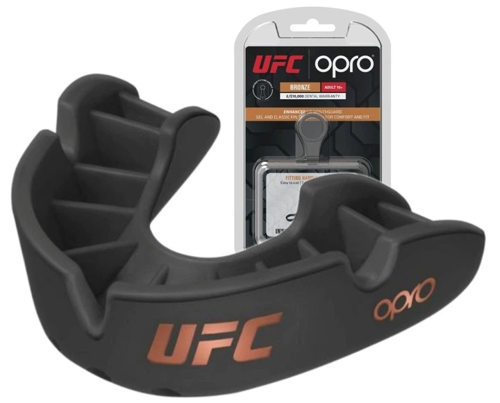 Капа OPRO Bronze UFC доросла (вік 11+) Black (ufc.102512001) - Фото 1 Капа OPRO Bronze UFC доросла (вік 11+) Black (ufc.102512001) - изображение 1
