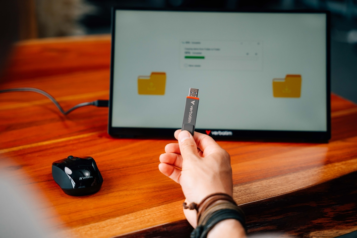 Pendrive Verbatim Dual QuickStick 256GB USB 3.2 Gen1 + Type-C Grey (23942320418) - obraz 11