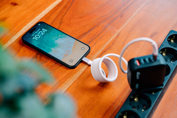Кабель Verbatim 100 Вт, USB-C–USB-C, 120 см Сірий (31854) - зображення 4