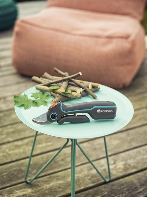 Секатор акумуляторний Gardena AssistCut 25 мм (12222-20.000.00) - зображення 7